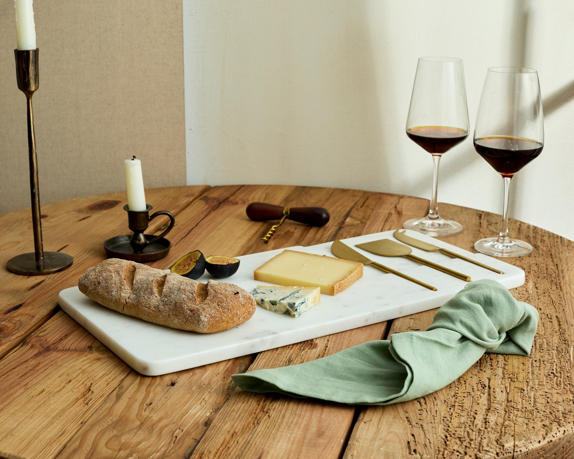Cyara White Marble Cheese Board with Cutlery