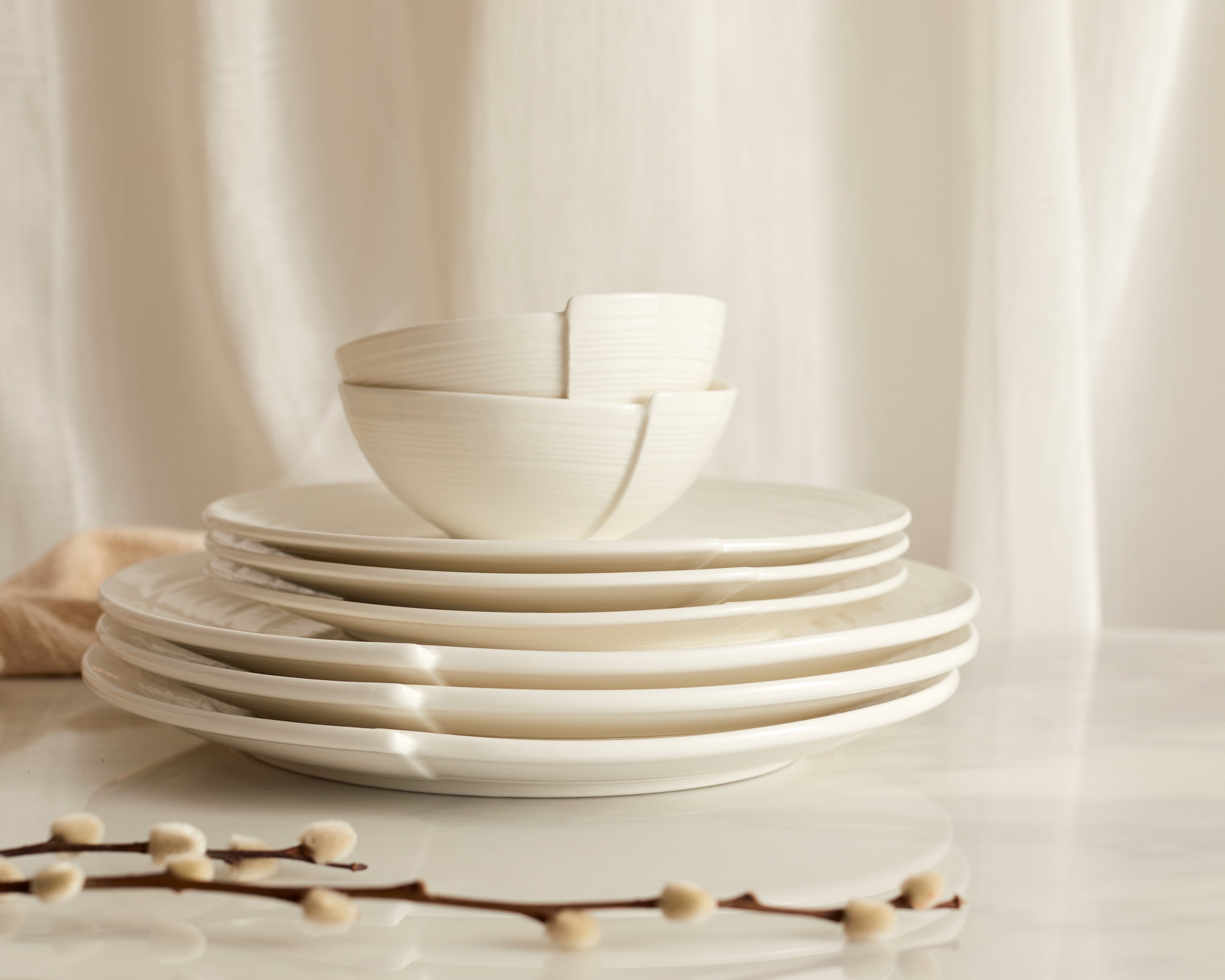 Maeve White Porcelain Round Dinner Plate