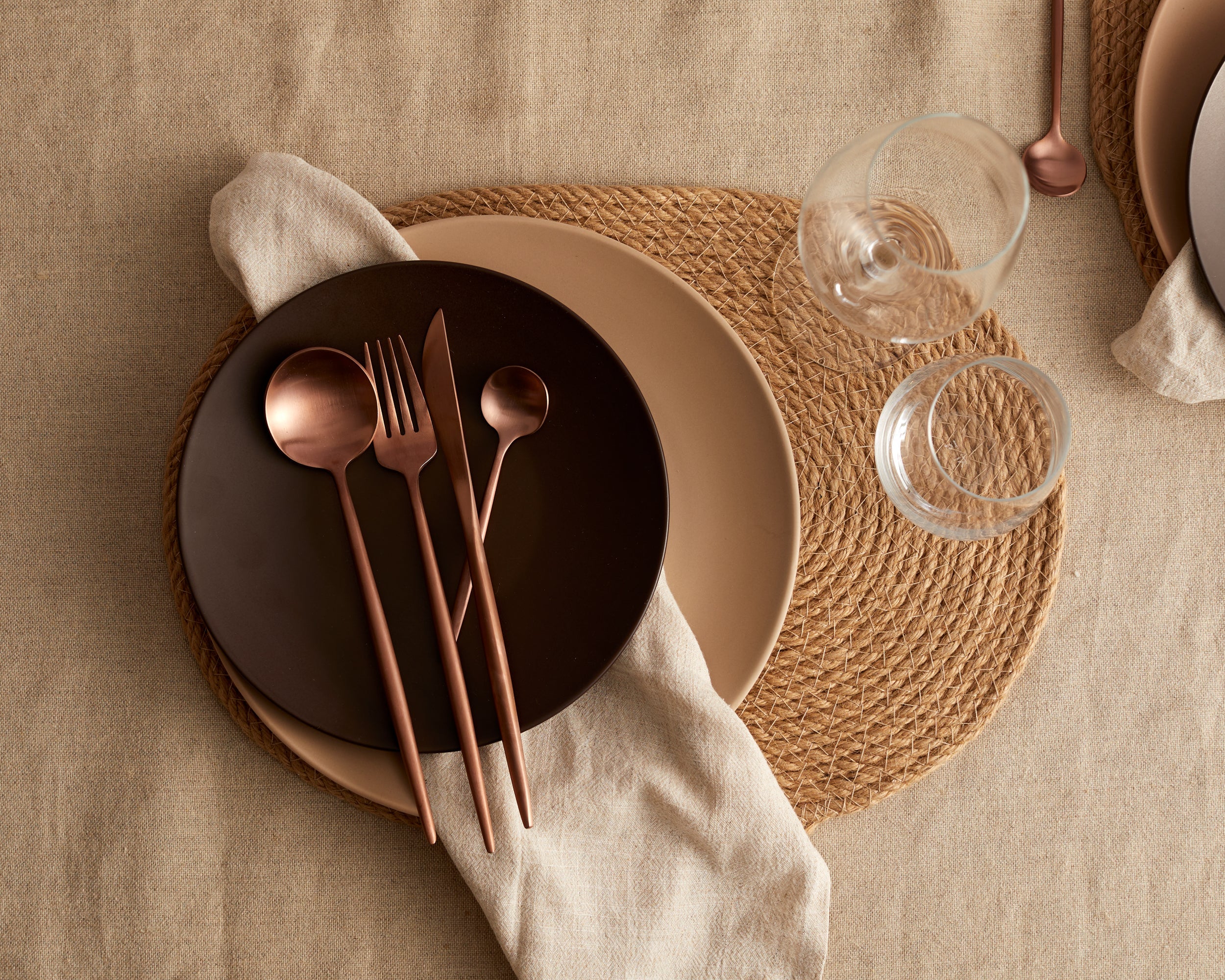 Phoebe Jute Oval Placemats Set of 4